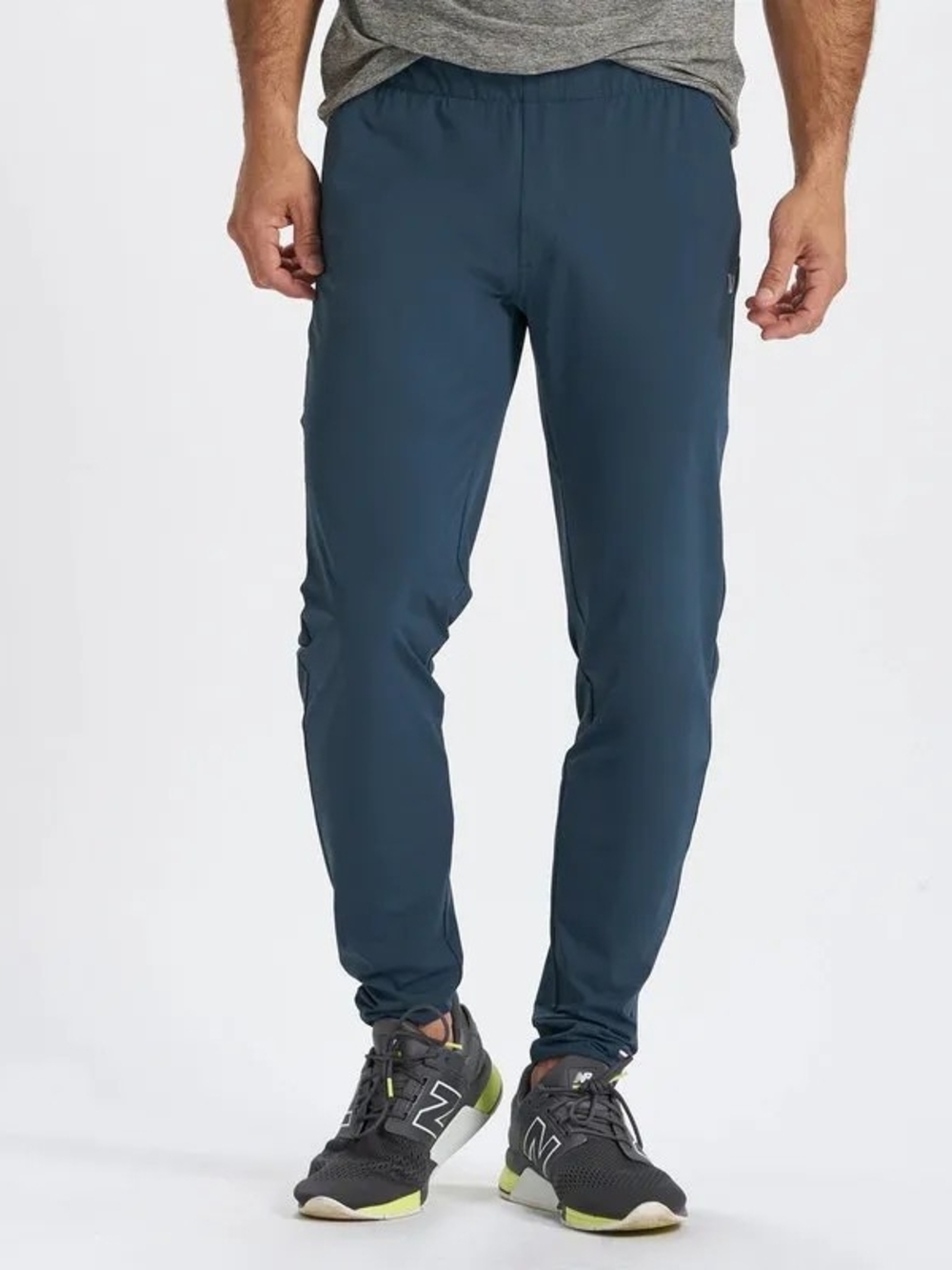 Vuori Slim Performance Joggers - Dark Teal Size M